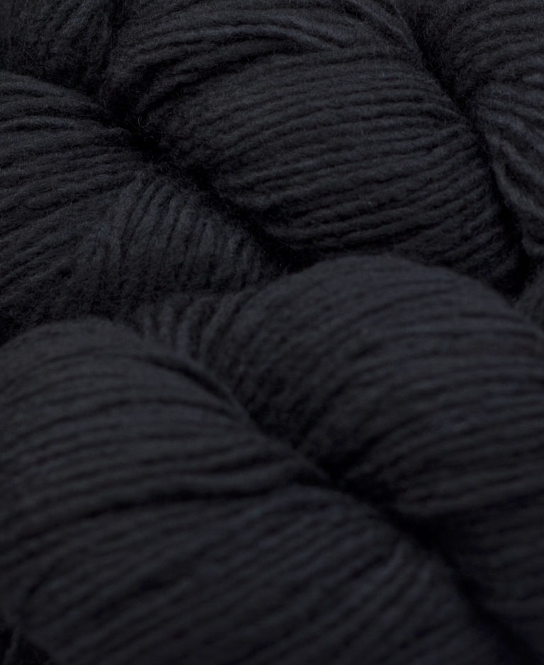 Malabrigo Worsted | 195 Black-0