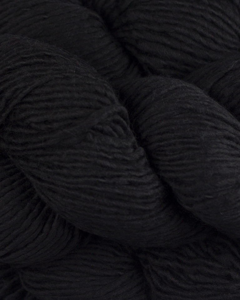 Malabrigo Mecha | 195 Black-0