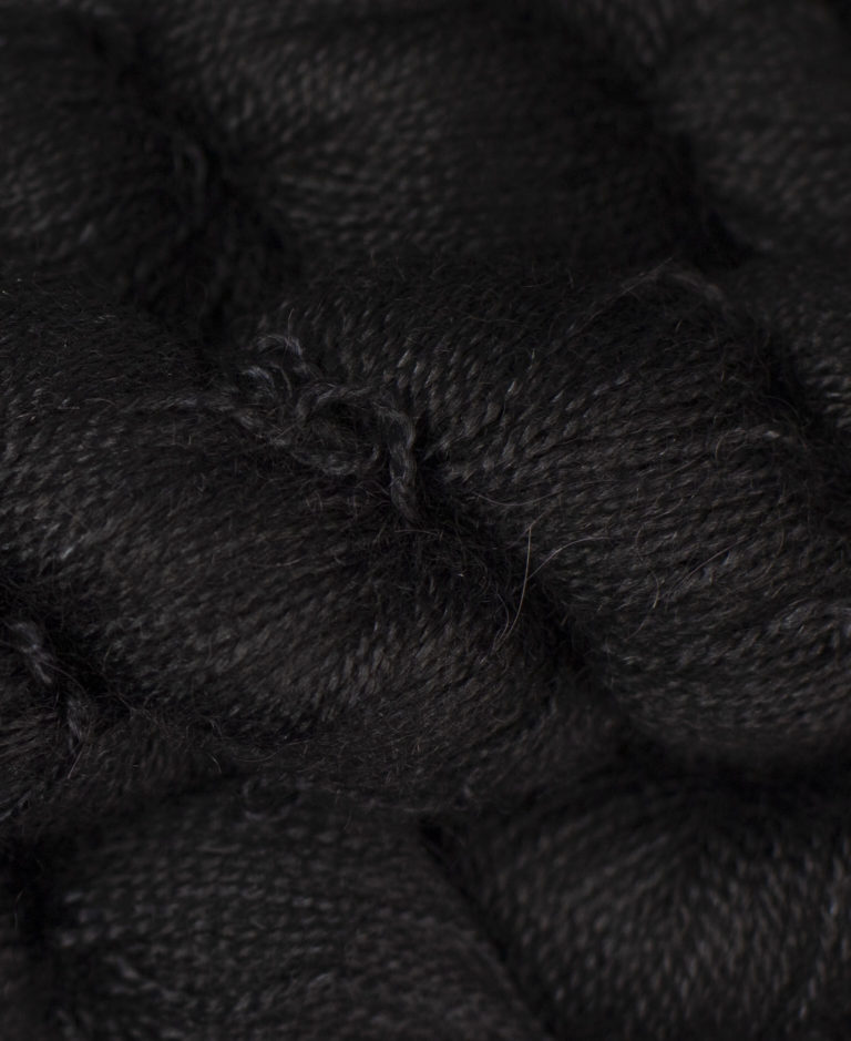 Malabrigo Silkpaca | 195 Black-0