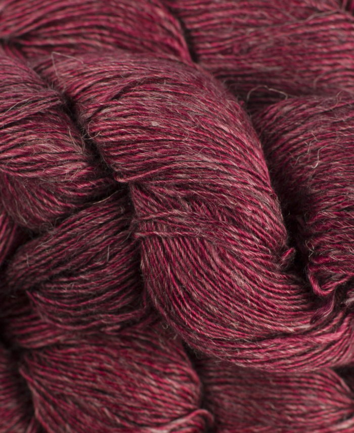 Malabrigo Susurro | 033 Cereza-0