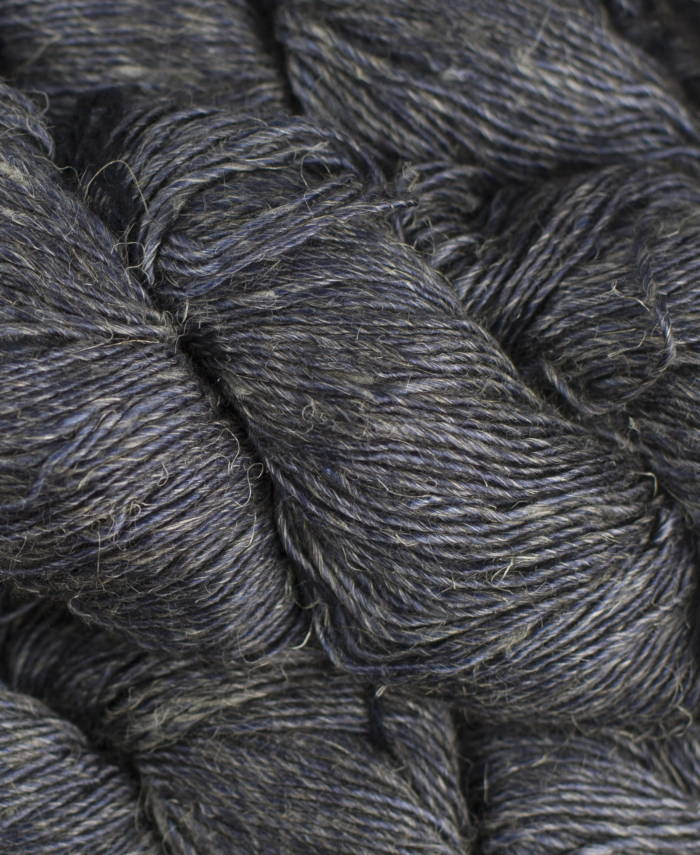 Malabrigo Susurro | 052 Paris Night-0