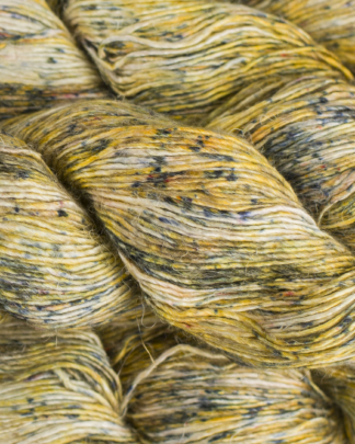 Malabrigo Susurro | 660 Tigers Eye-0