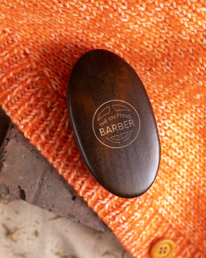 The Knitting Barber Klädborste